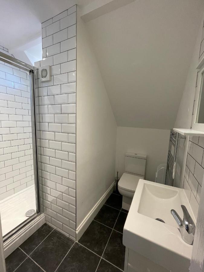 Light Airy 3 Bed Town Cntr Flat 700M To The Beach Bournemouth Dış mekan fotoğraf